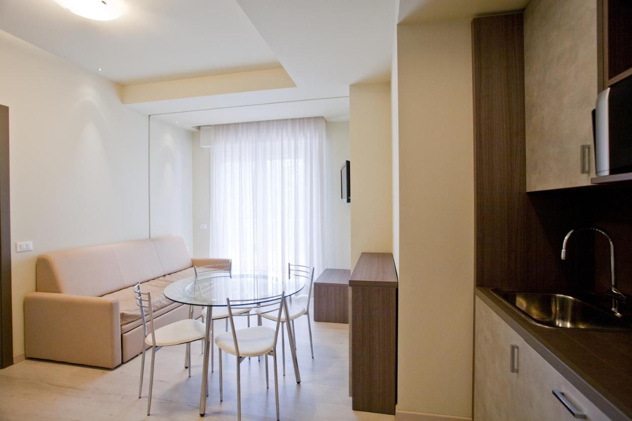 צ'סנטיקו Residence Elisabetta מראה חיצוני תמונה