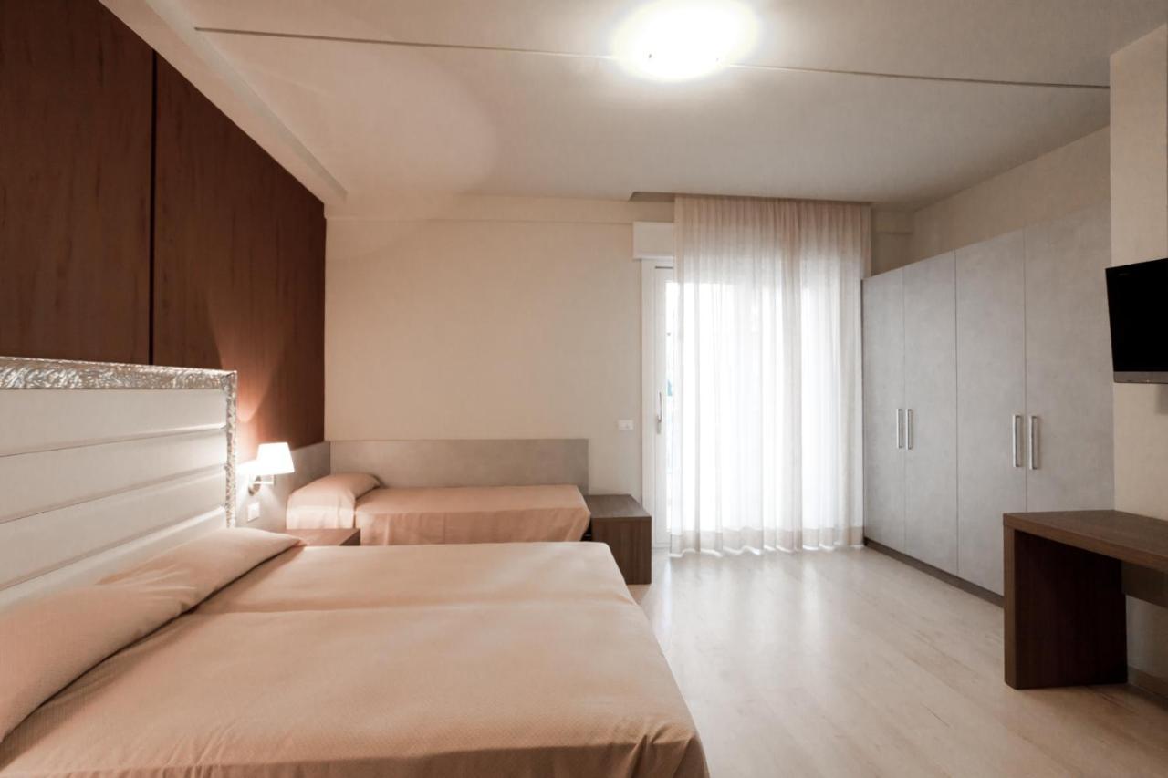צ'סנטיקו Residence Elisabetta מראה חיצוני תמונה