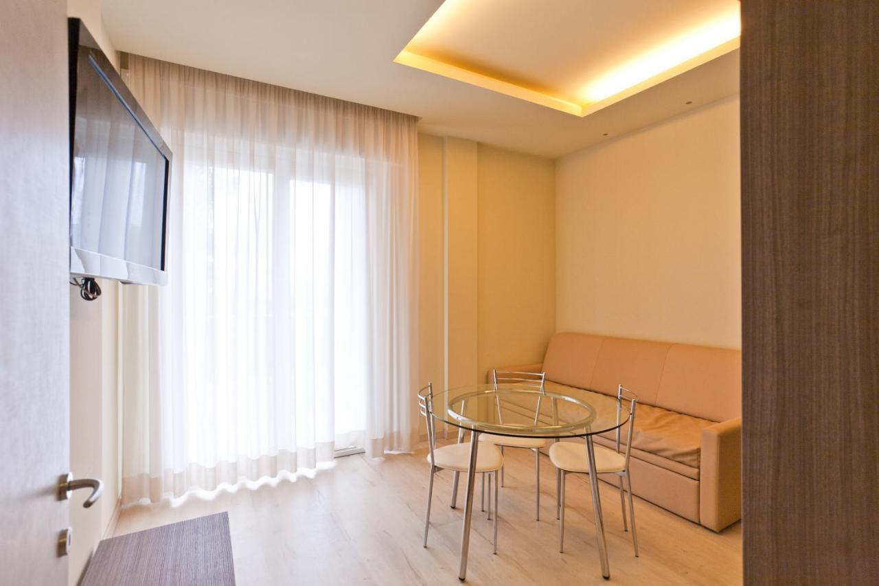 צ'סנטיקו Residence Elisabetta מראה חיצוני תמונה