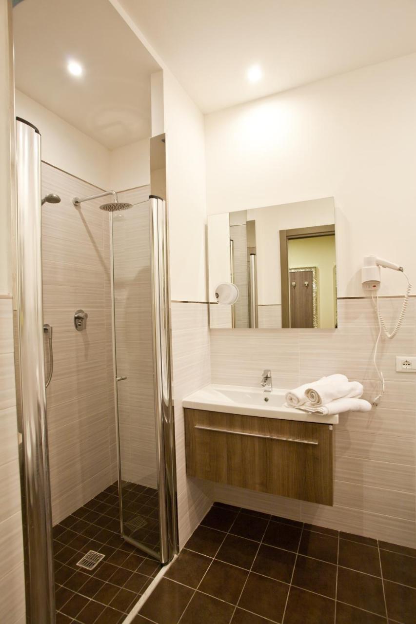 צ'סנטיקו Residence Elisabetta מראה חיצוני תמונה